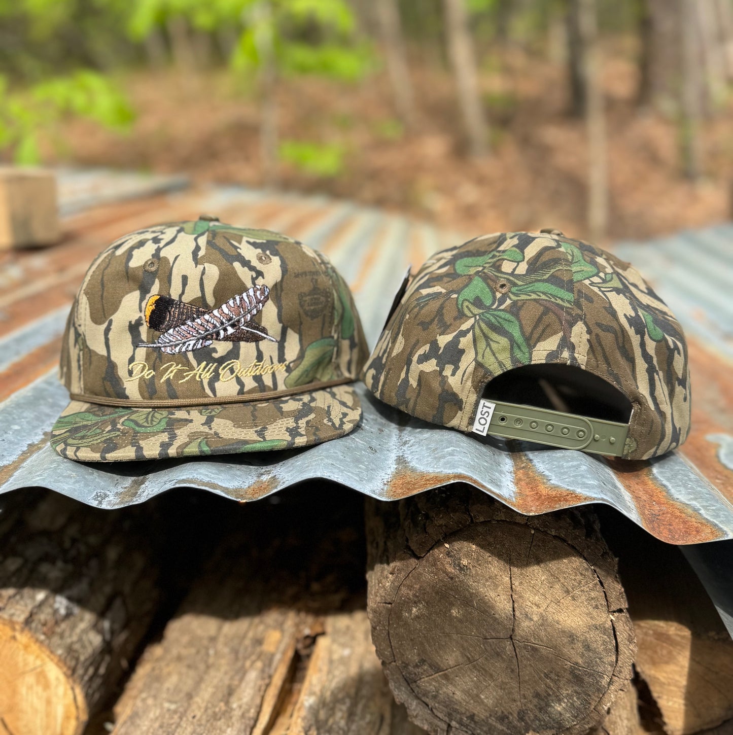 Mossy Oak Greenleaf Rope Hat - Turkey Feathers